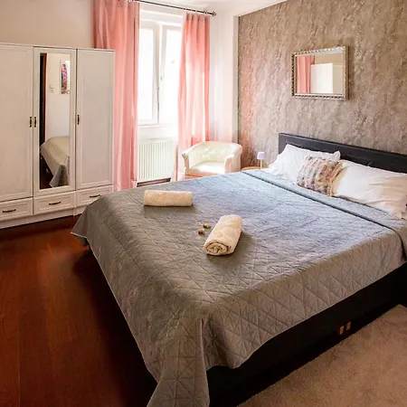 Panorama View Rooftop 3br Terrace Lägenhet