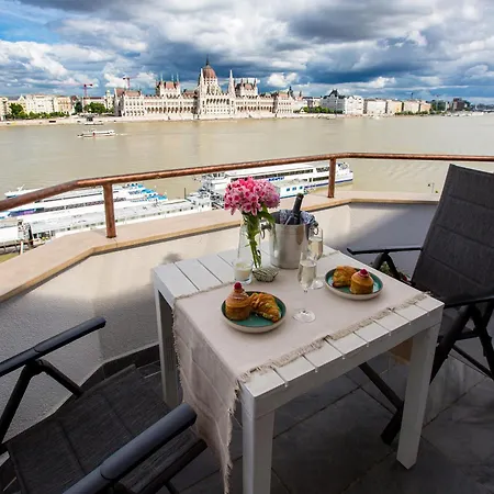 Appartement Panorama View Rooftop 3br Terrace