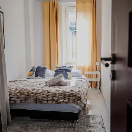 Panorama View Rooftop 3br Terrace Apartman *