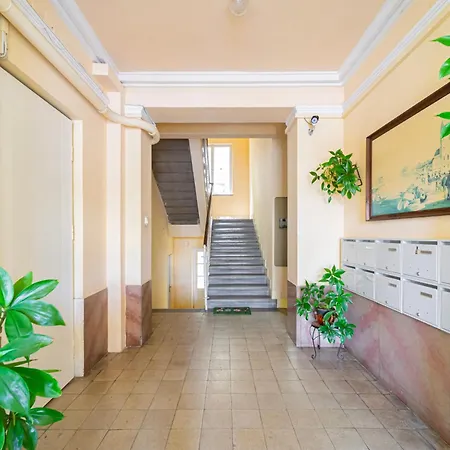 Panorama View Rooftop 3br Terrace Apartman *